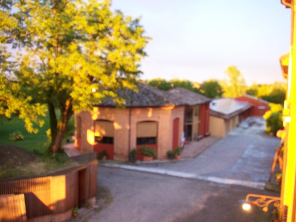 Agriturismo Battibue Fiorenzuola dʼArda Exterior foto