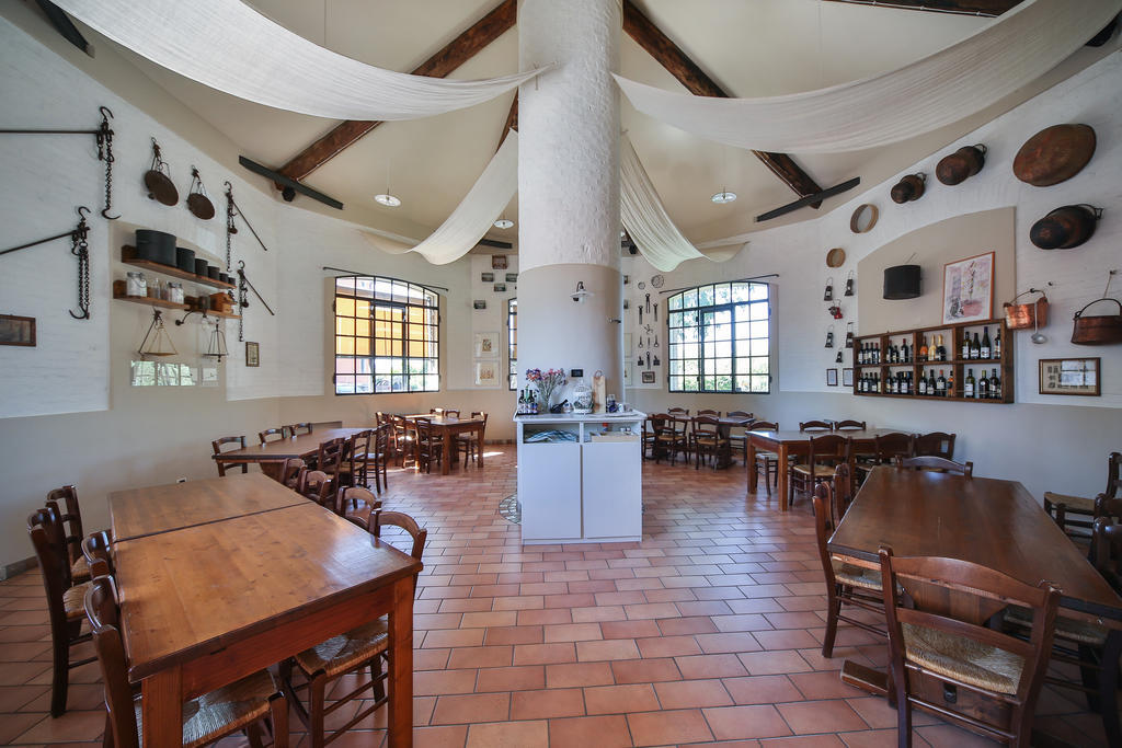 Agriturismo Battibue Fiorenzuola dʼArda Exterior foto